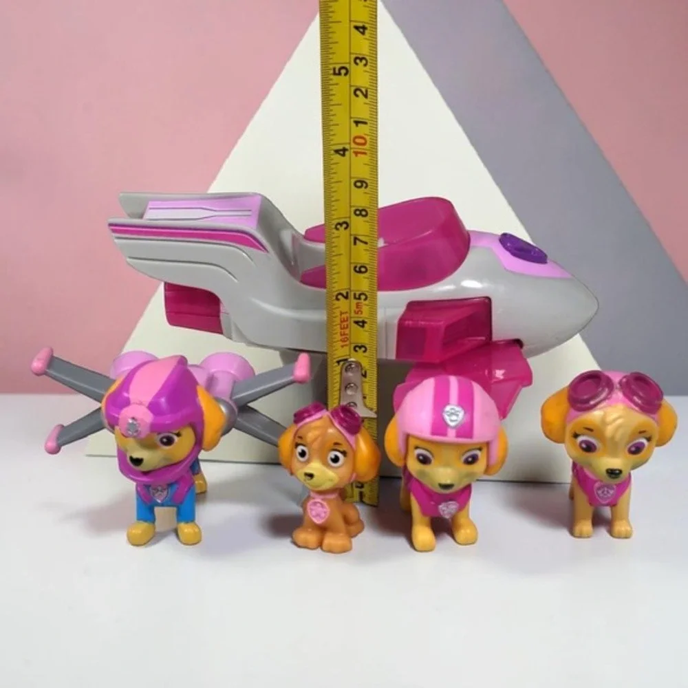 Paw Patrol Skye Super PAWs Deluxe Jet & 4 Figure Hero Rescue Sky Starter Toy Lot